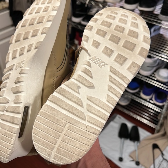 Nike Desert Camo Thea Leather Women's Sneakers in Tan Size 11 HTF - Picture 9 of 11